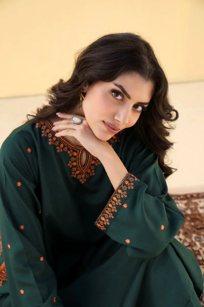 DARK GREEN EMB 2PC Sea Green Embroidered Kurta Set